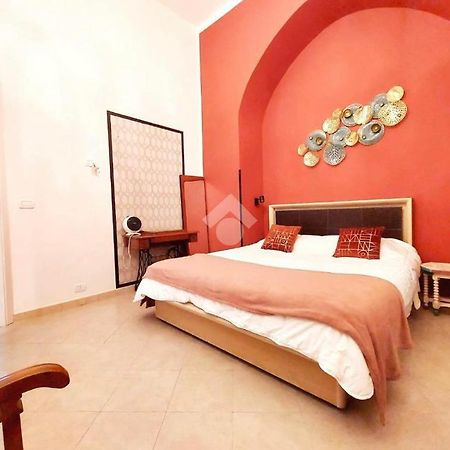 Villa Metropolitan Basso à Naples Extérieur photo